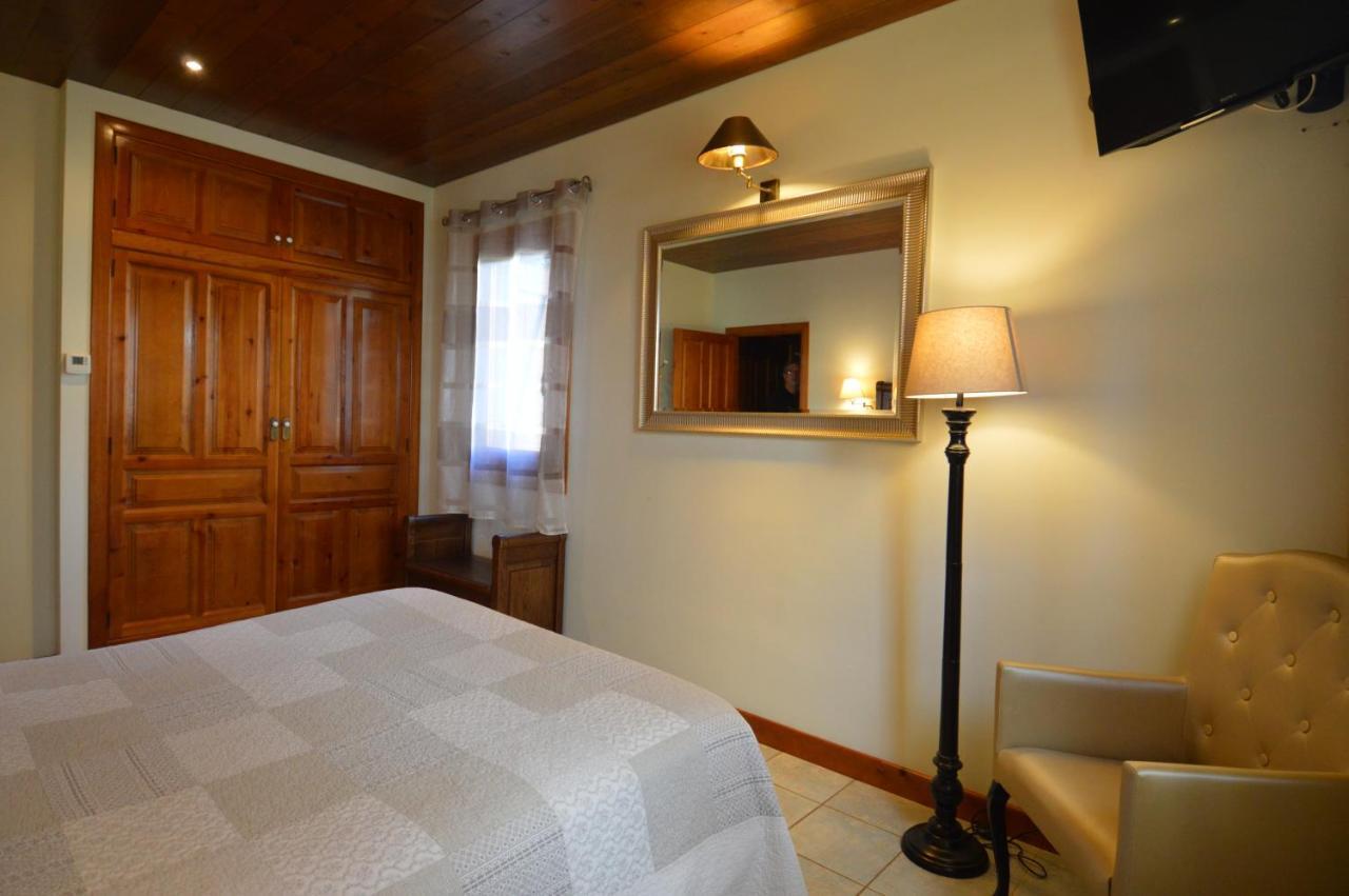 Hotel Rural El Porton De Murillo Broto Ngoại thất bức ảnh