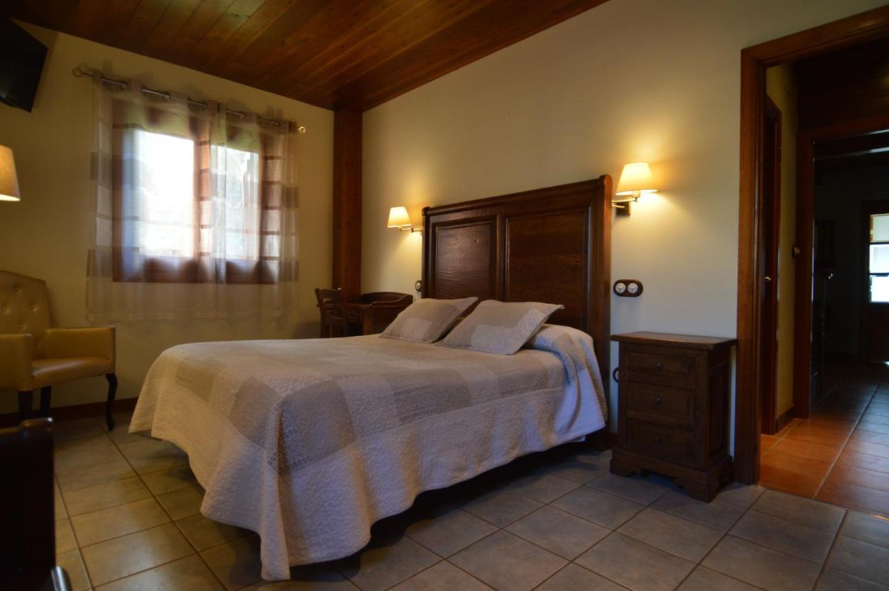 Hotel Rural El Porton De Murillo Broto Ngoại thất bức ảnh