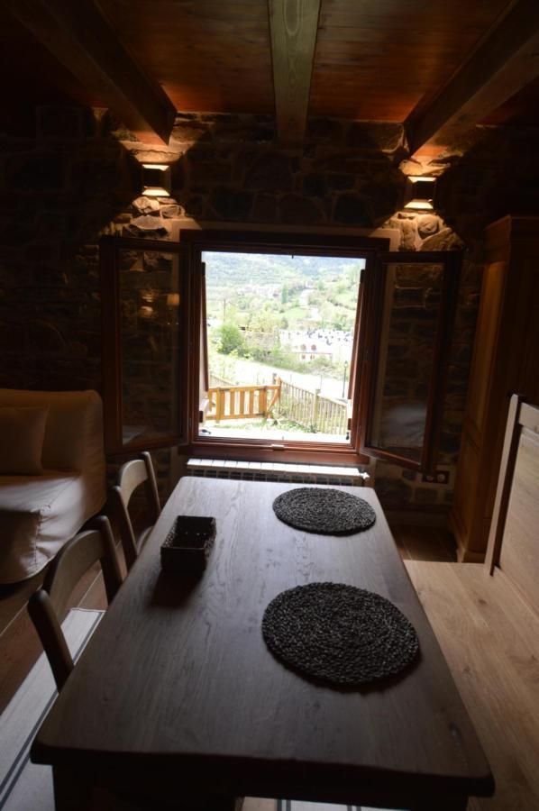Hotel Rural El Porton De Murillo Broto Ngoại thất bức ảnh
