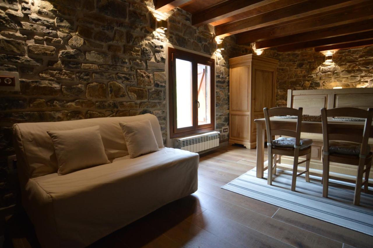 Hotel Rural El Porton De Murillo Broto Ngoại thất bức ảnh